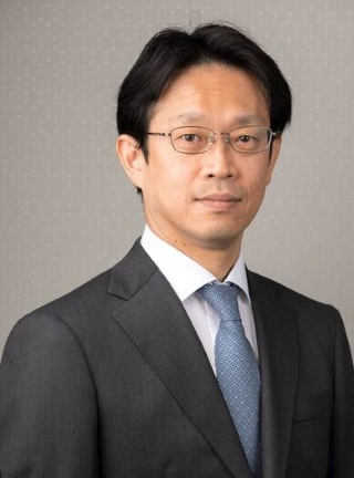 山田 哲也