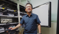 藤谷 与士夫